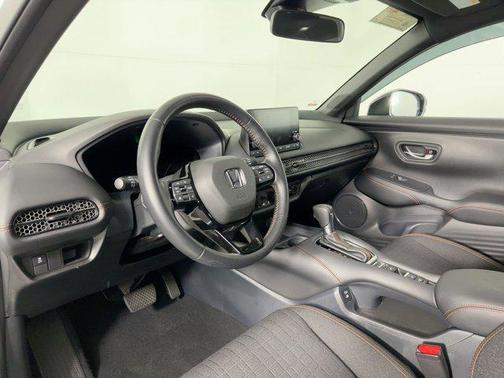 2025 Honda HR-V 2WD Sport