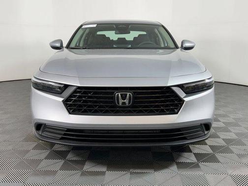 2025 Honda Accord LX 1.5T