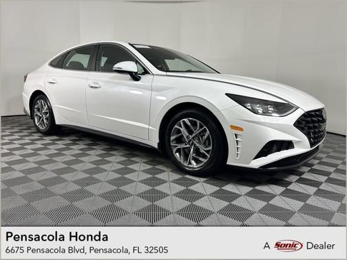 2022 Hyundai SONATA SEL