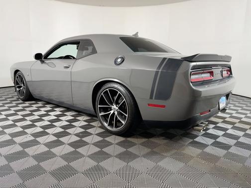 2017 Dodge Challenger R/T Scat Pack