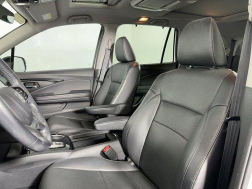 2021 Honda Pilot AWD Elite