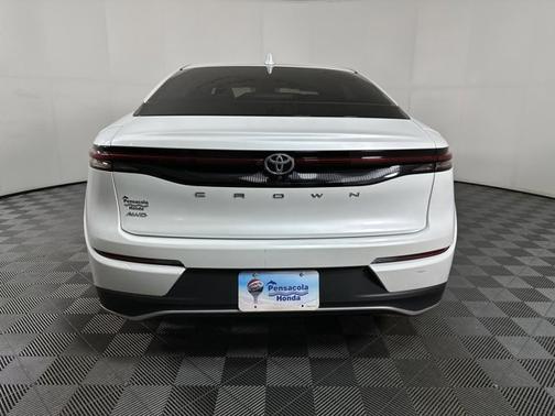 2023 Toyota Crown XLE