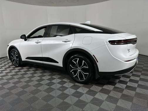 2023 Toyota Crown XLE
