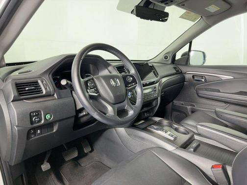 2022 Honda Pilot 2WD Special Edition