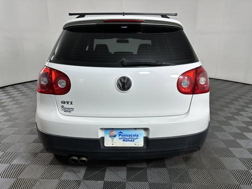 2009 Volkswagen GTI 4dr HB DSG