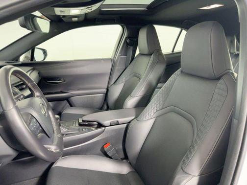 2021 Lexus UX 250h Base