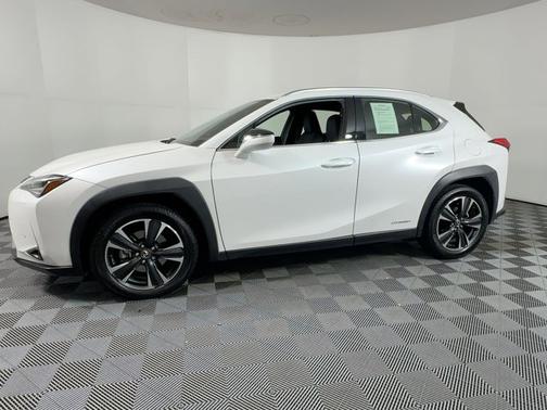 2021 Lexus UX 250h Base