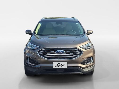 Stone Gray Metallic 2019 Ford Edge SEL