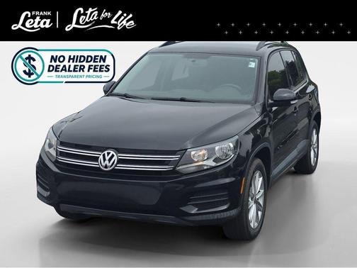 Deep Black Pearl 2017 Volkswagen Tiguan 2.0T S