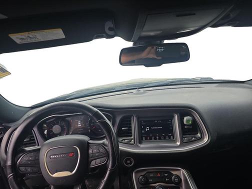 Granite Pearlcoat 2020 Dodge Challenger SXT