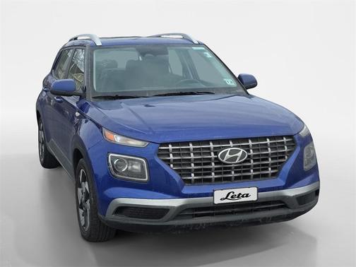 2023 Hyundai VENUE SEL