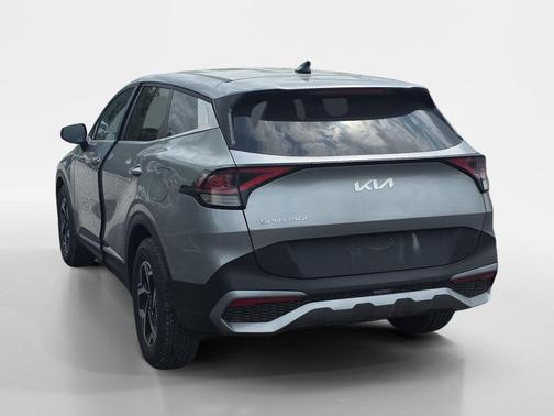 Steel Gray 2024 Kia Sportage LX