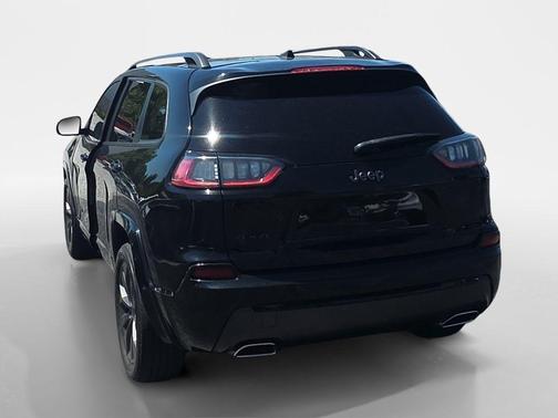 Diamond Black Crystal Pearlcoat 2020 Jeep Cherokee Limited