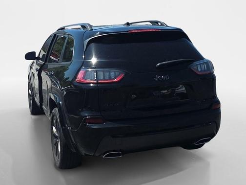 Diamond Black Crystal Pearlcoat 2020 Jeep Cherokee Limited