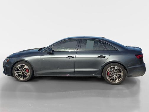 Daytona Gray Pearl Effect 2023 Audi A4 45 S line Premium Plus