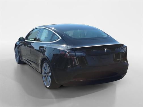 2018 Tesla Model 3 Performance