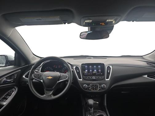 Sterling Gray Metallic 2024 Chevrolet Malibu FWD 1LT
