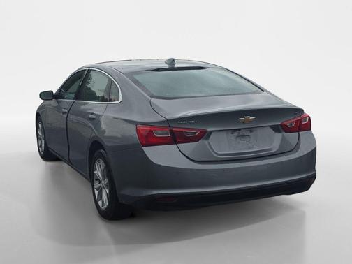 Sterling Gray Metallic 2024 Chevrolet Malibu FWD 1LT