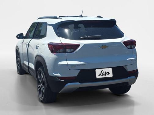 Summit White 2023 Chevrolet Trailblazer LT