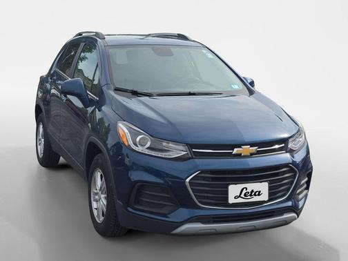 Pacific Blue Metallic 2020 Chevrolet Trax LT