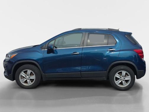 Pacific Blue Metallic 2020 Chevrolet Trax LT