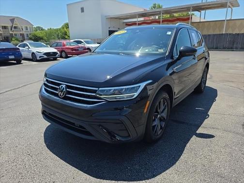2023 Volkswagen Tiguan 2.0T SE