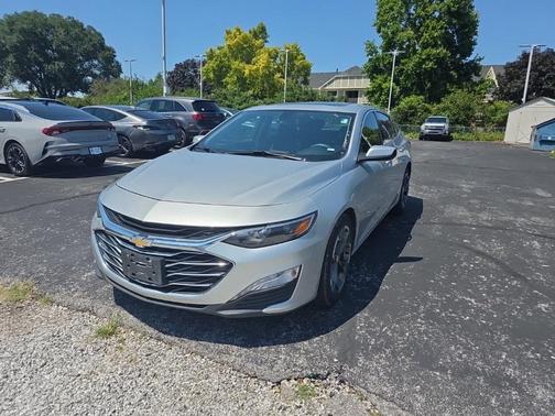 2022 Chevrolet Malibu FWD LT