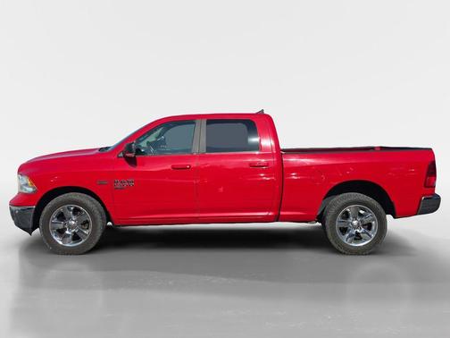 Flame Red Clearcoat 2019 RAM 1500 Big Horn
