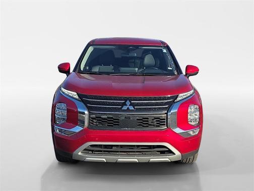 2023 Mitsubishi Outlander SE Special Edition 2WD
