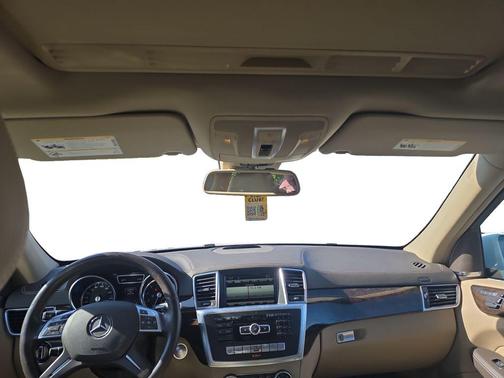 Polar White 2016 Mercedes-Benz GL-Class 4MATIC