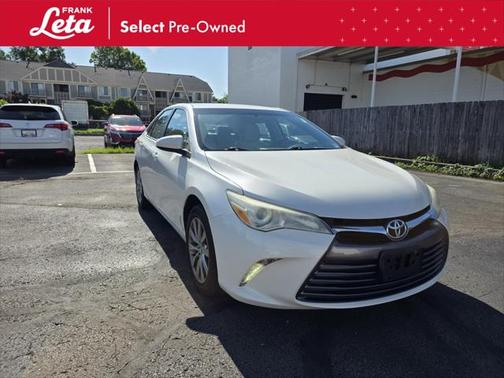 2016 Toyota Camry SE w/Special Edition Pkg