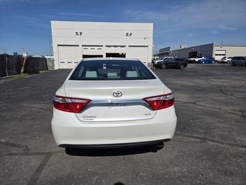 2016 Toyota Camry SE w/Special Edition Pkg