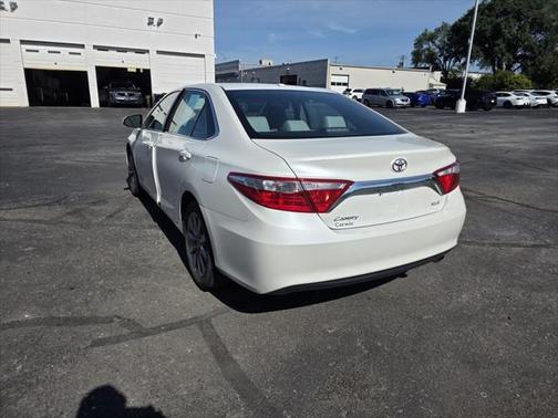2016 Toyota Camry SE w/Special Edition Pkg