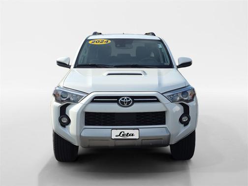 2024 Toyota 4Runner TRD Off Road