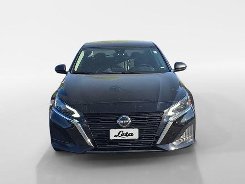 Super Black 2024 Nissan Altima 2.5 SV