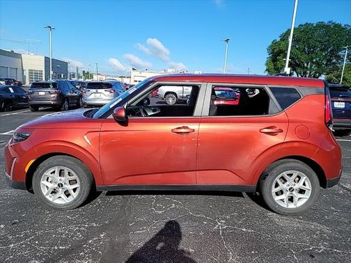 2024 Kia Soul LX