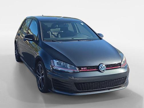 2017 Volkswagen Golf GTI 2.0T SE 4-Door