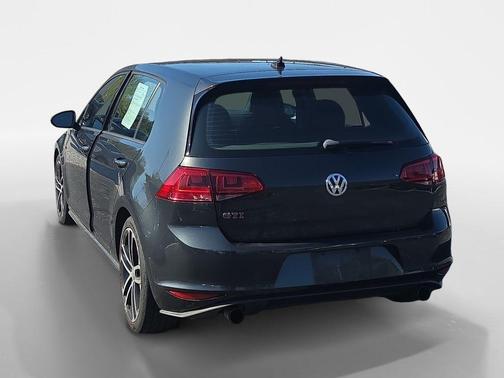 2017 Volkswagen Golf GTI 2.0T SE 4-Door