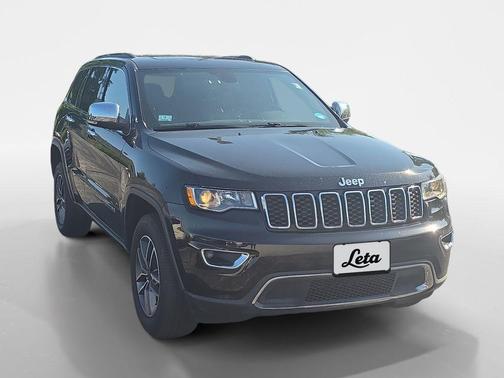 Diamond Black Crystal Pearlcoat 2021 Jeep Grand Cherokee Limited