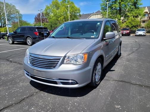 2015 Chrysler Town & Country Touring