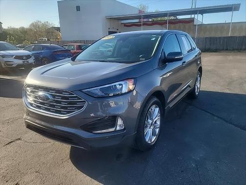 2023 Ford Edge Titanium