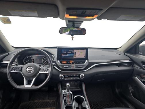 Deep Blue Pearl 2023 Nissan Altima SR FWD