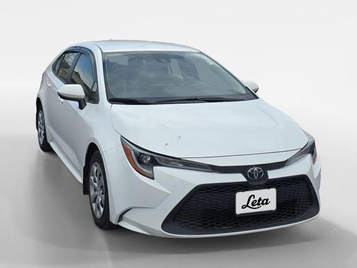 White 2022 Toyota Corolla LE