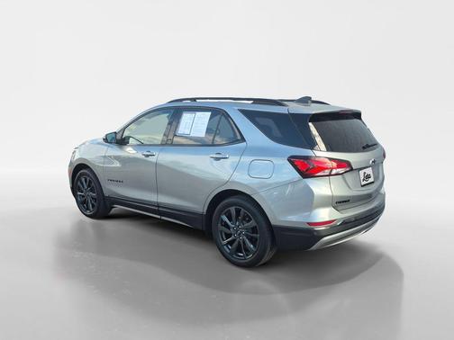 Sterling Gray Metallic 2023 Chevrolet Equinox FWD RS