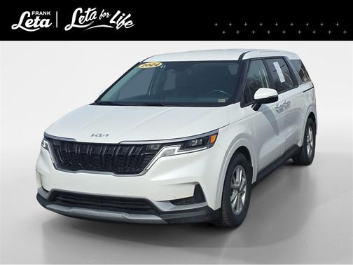 2024 Kia Carnival LX