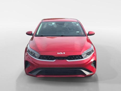 Currant Red 2024 Kia Forte LXS