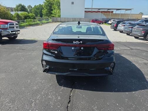 2024 Kia Forte LX