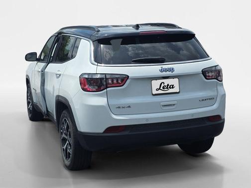 Bright White Clearcoat 2025 Jeep Compass Limited