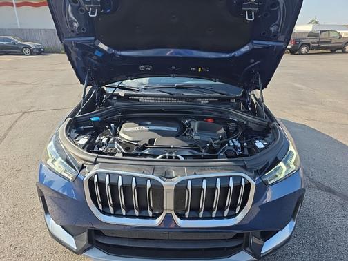 2025 BMW X1 xDrive28i