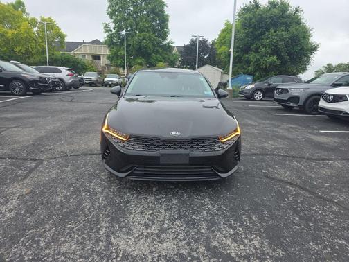 Ebony Black 2021 Kia K5 EX